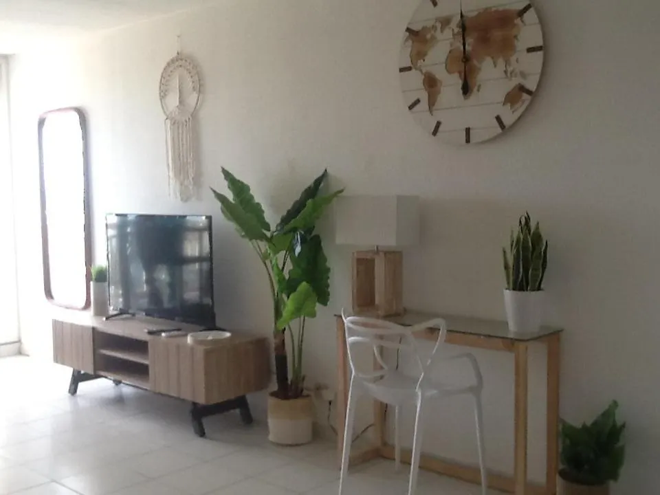 Studio 12 Vue Mer Orient Bay Cul de Sac 0*,