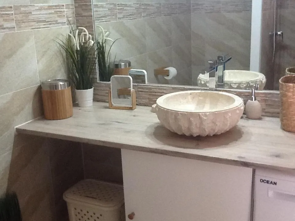 Studio 12 Vue Mer Orient Bay Cul de Sac Apartment